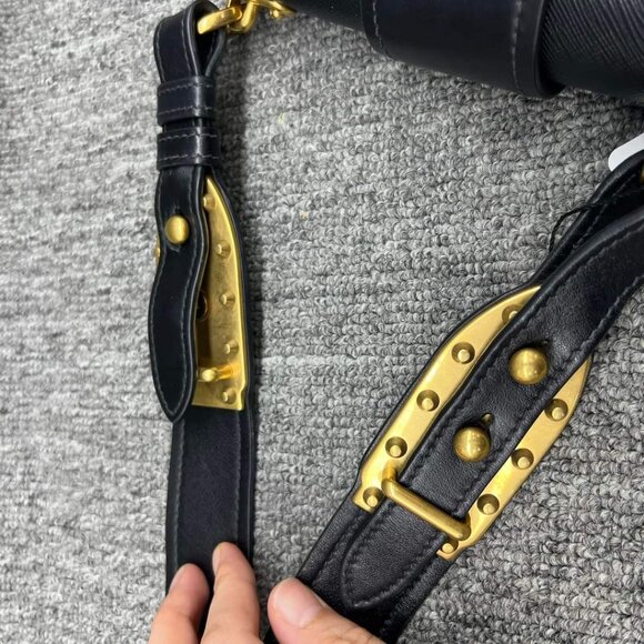 100% Authentic Prada Cahier Black & White Shoulder Bag - Picture 15 of 16